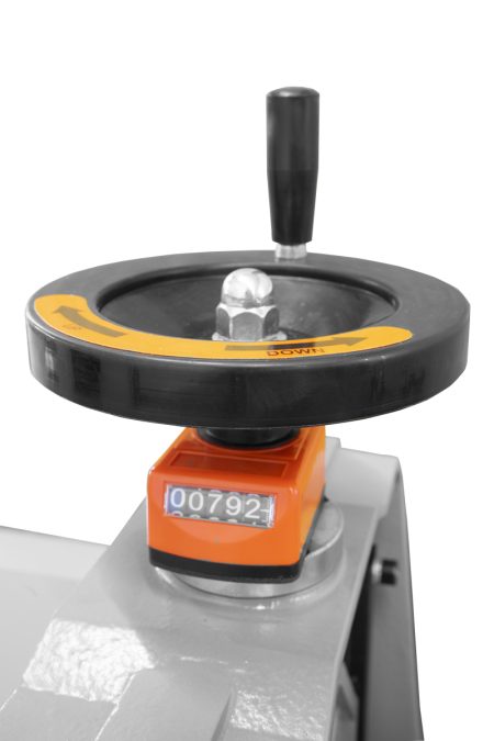 BRUSILKA VALJČNA HOLZMANN ZS560FU_230V