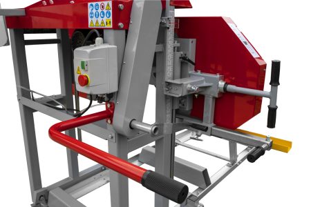 TRAČNA ŽAGA BBS 550 SMART 400V za hlodovino