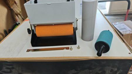 a283375f-219e-4783-a9da-aadb5b9ef430 VALJČEK ZA NANOS LEPILA EM125 T 180mm VIRUTEX
